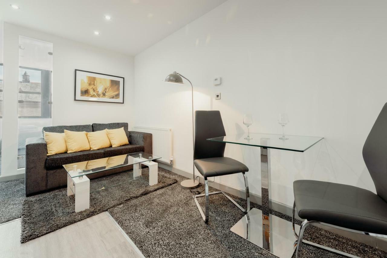 Serviced Apartments At Halifax House Extérieur photo