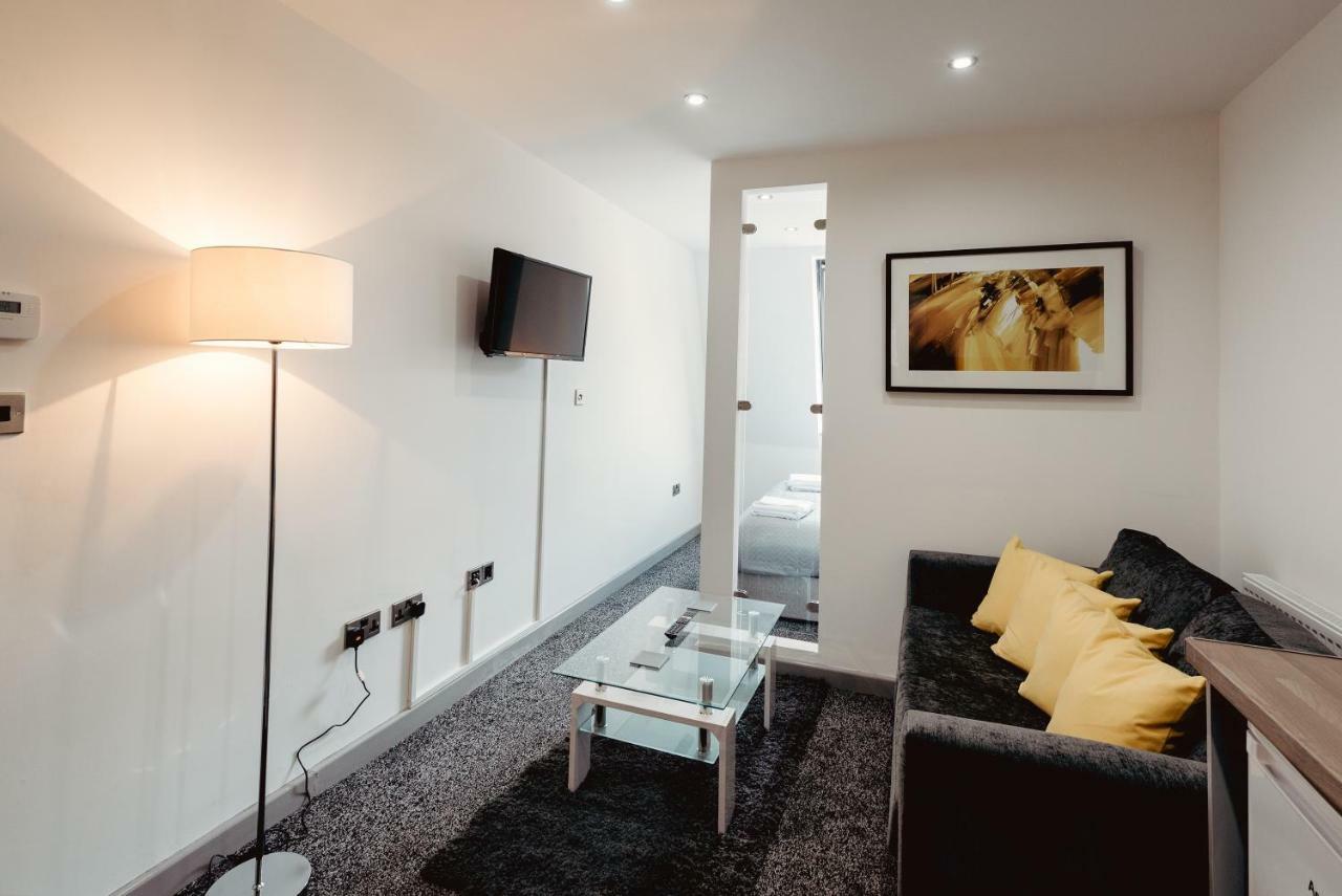 Serviced Apartments At Halifax House Extérieur photo